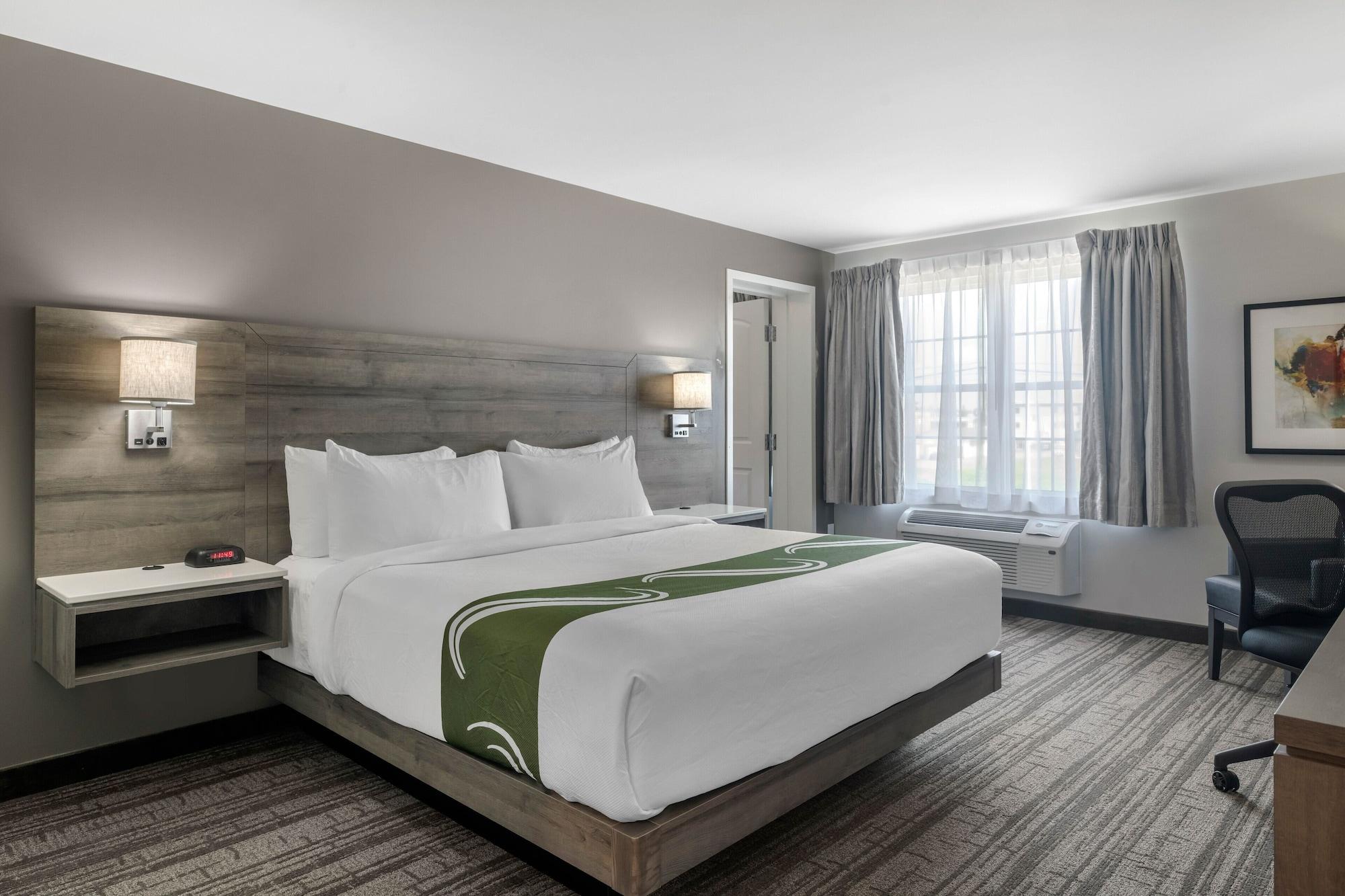 Quality Inn & Suites Amsterdam Fredericton Eksteriør billede