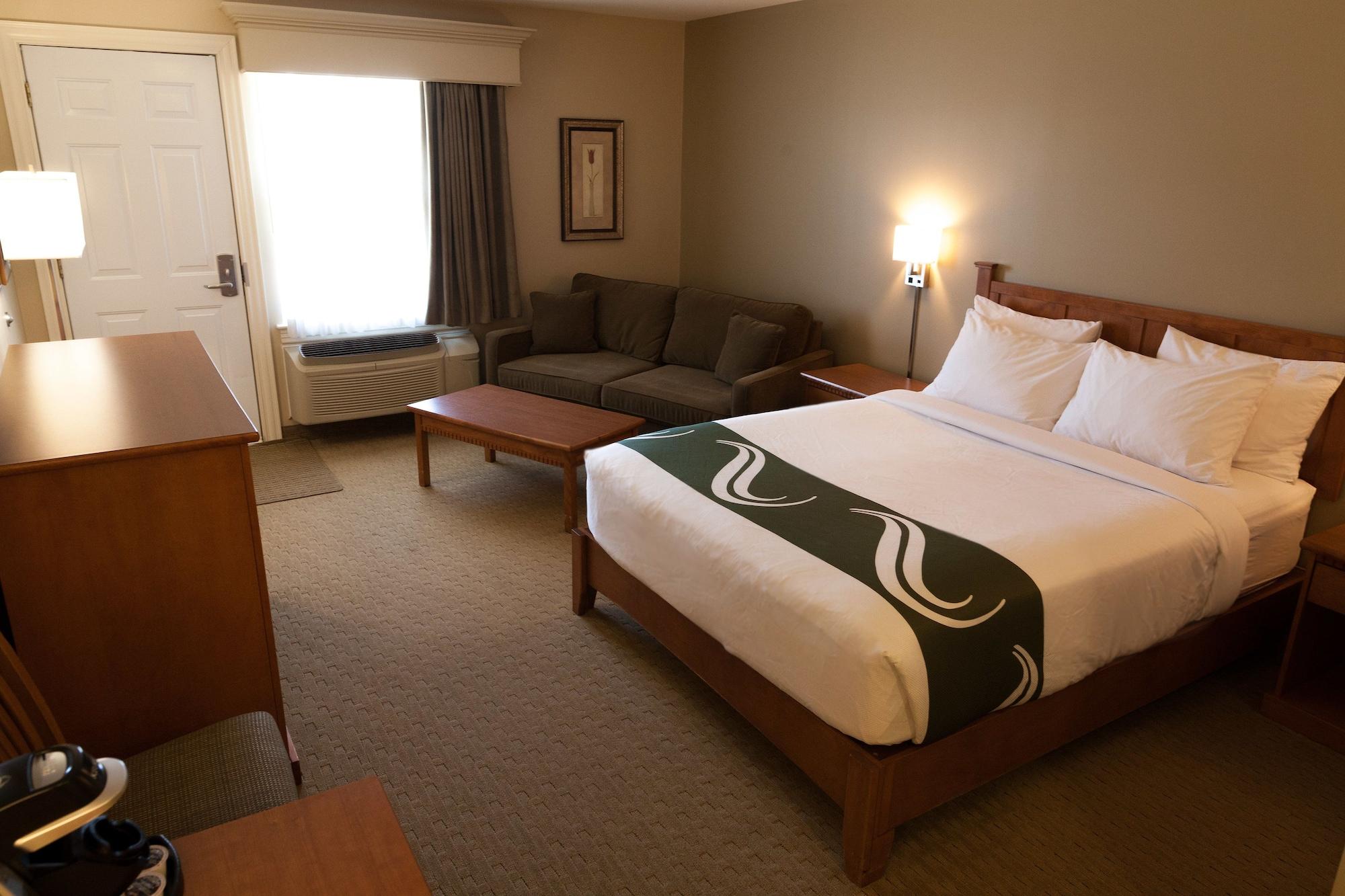 Quality Inn & Suites Amsterdam Fredericton Eksteriør billede