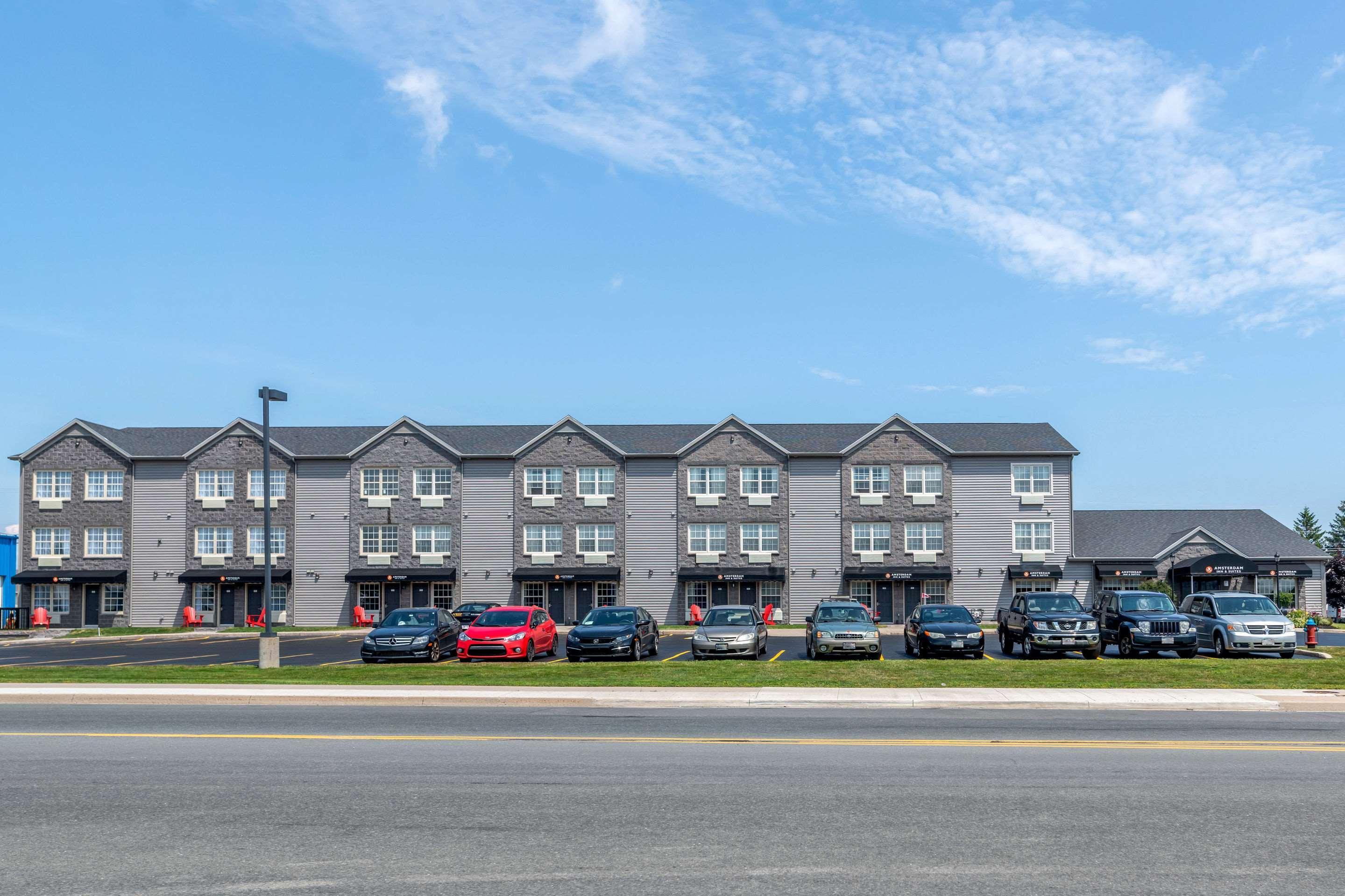 Quality Inn & Suites Amsterdam Fredericton Eksteriør billede