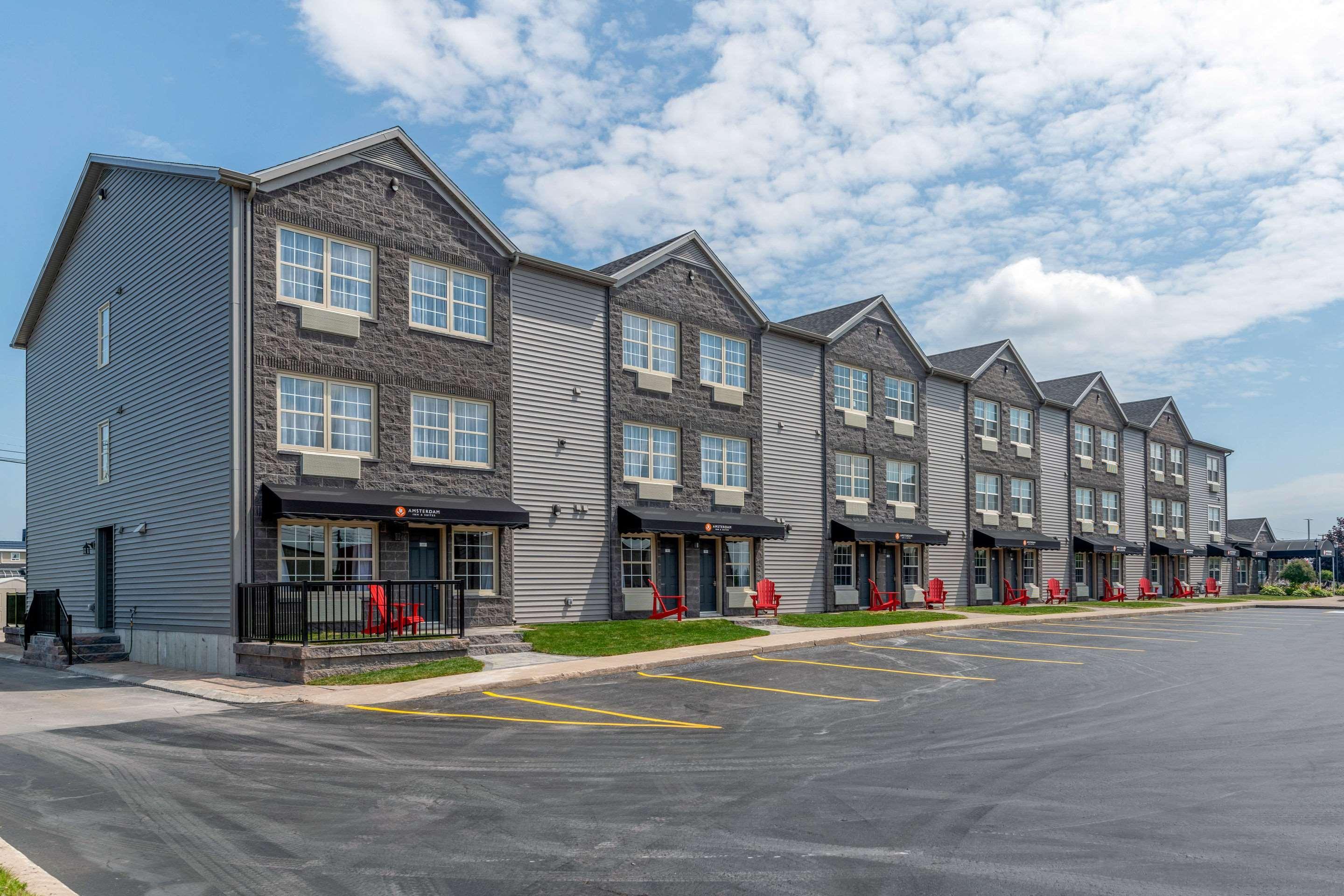 Quality Inn & Suites Amsterdam Fredericton Eksteriør billede
